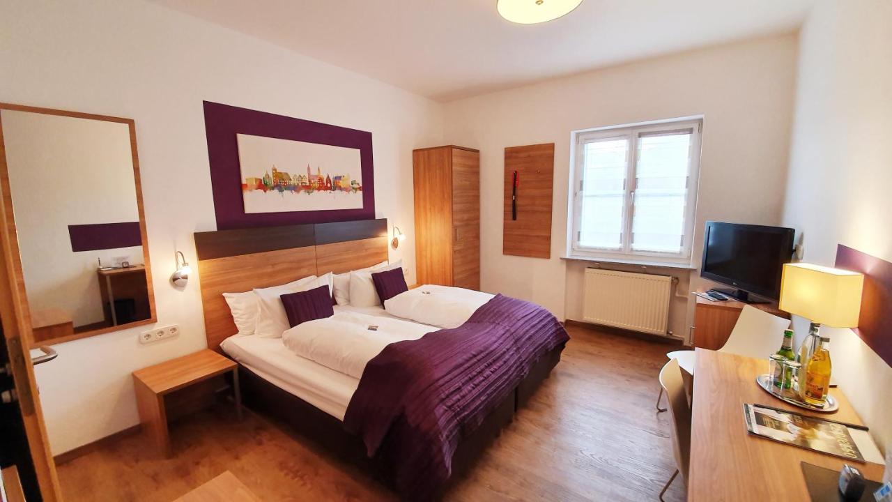 Hotel Hecht Garni Ίνγκολστατ Εξωτερικό φωτογραφία